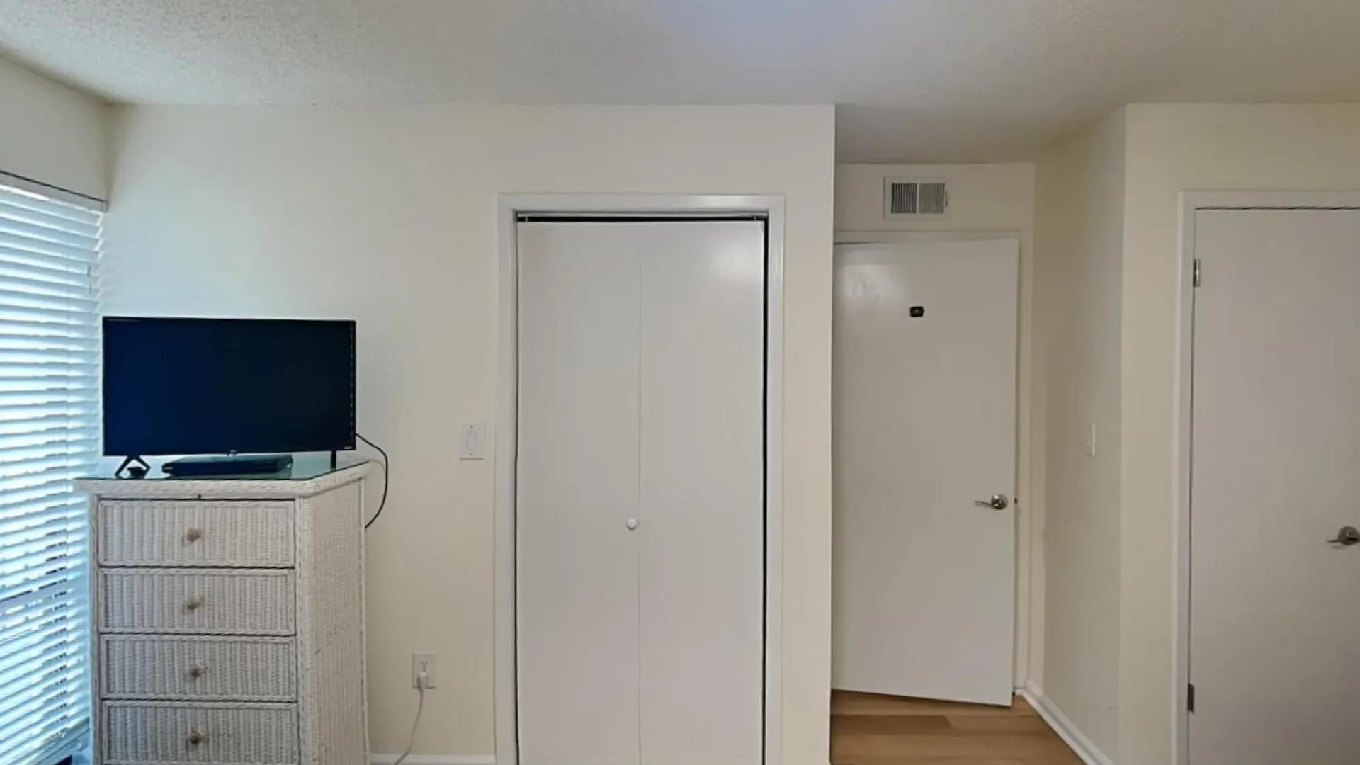 Edgewater Tower III 1210 Apartment Panama City Beach